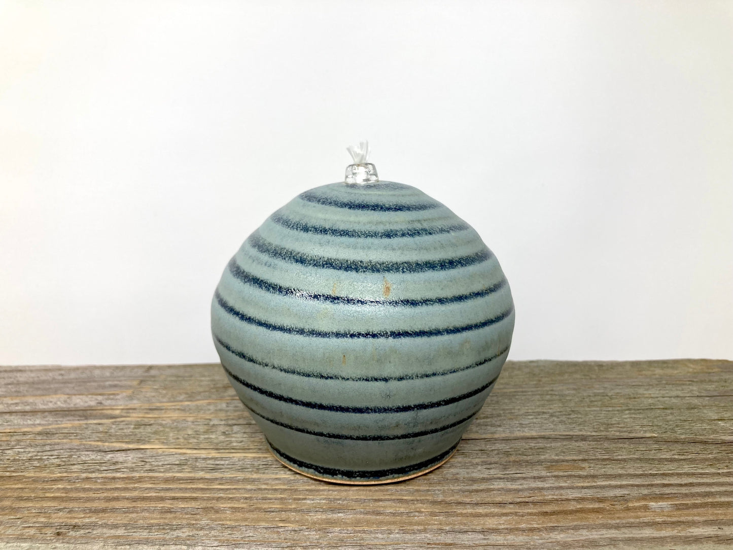 Oil Candle with Spiral in Blue Ridge