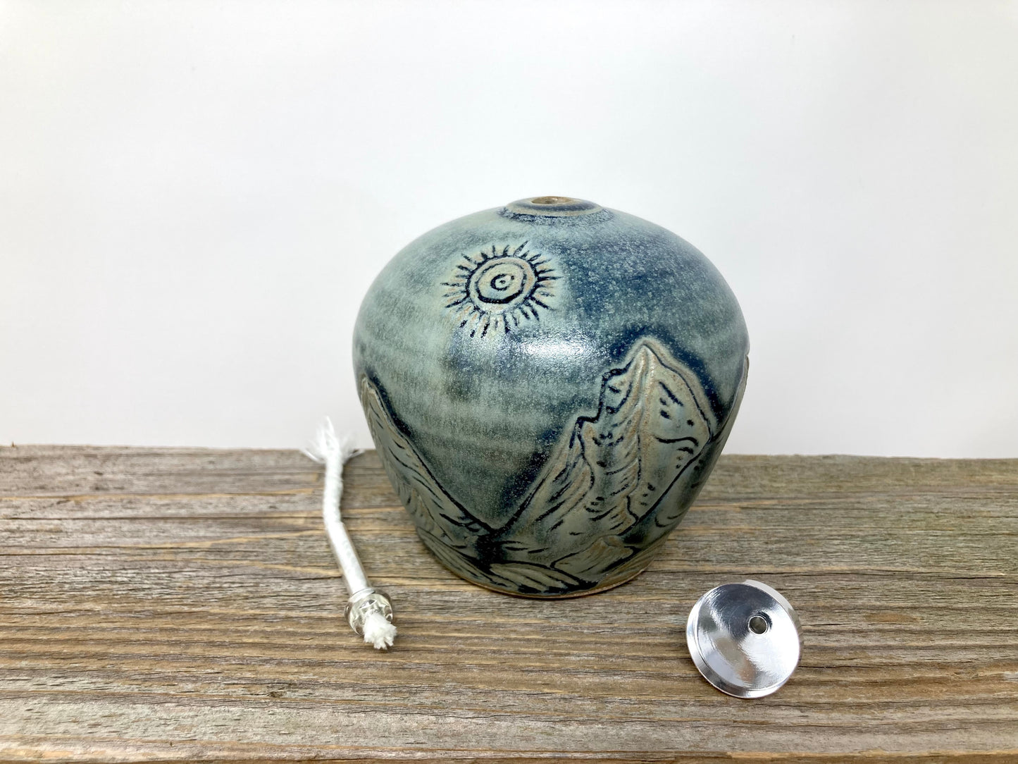 Oil Candle with Mountain Landscape Design in Blue Ridge
