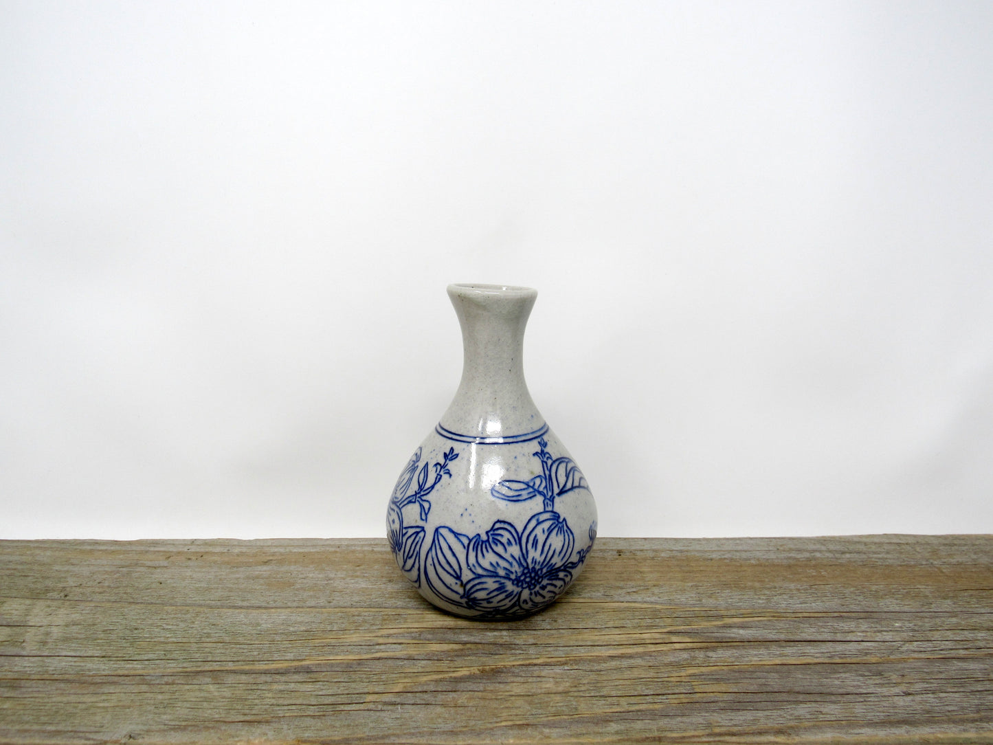 Dogwood Flower Bud Vase