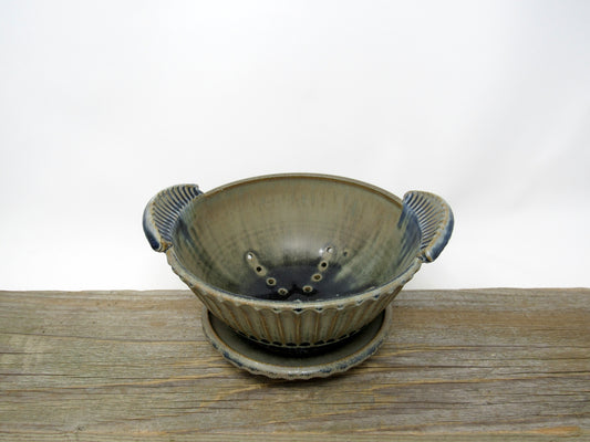 Fluted Berry Bowl in Blue Ridge