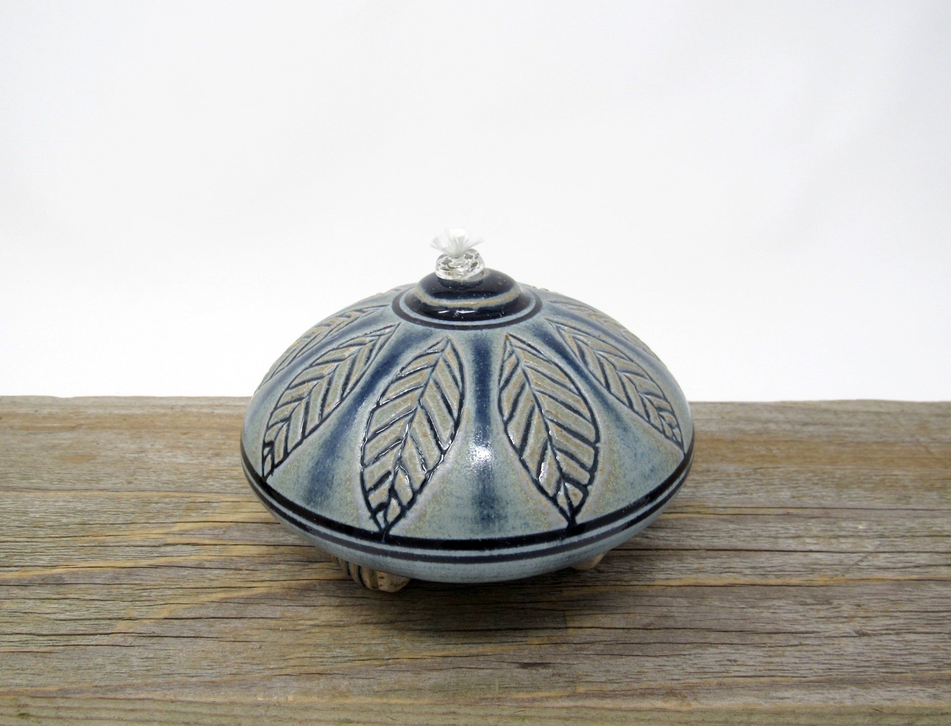 Leaf Oil Candle #1 in Blue Ridge