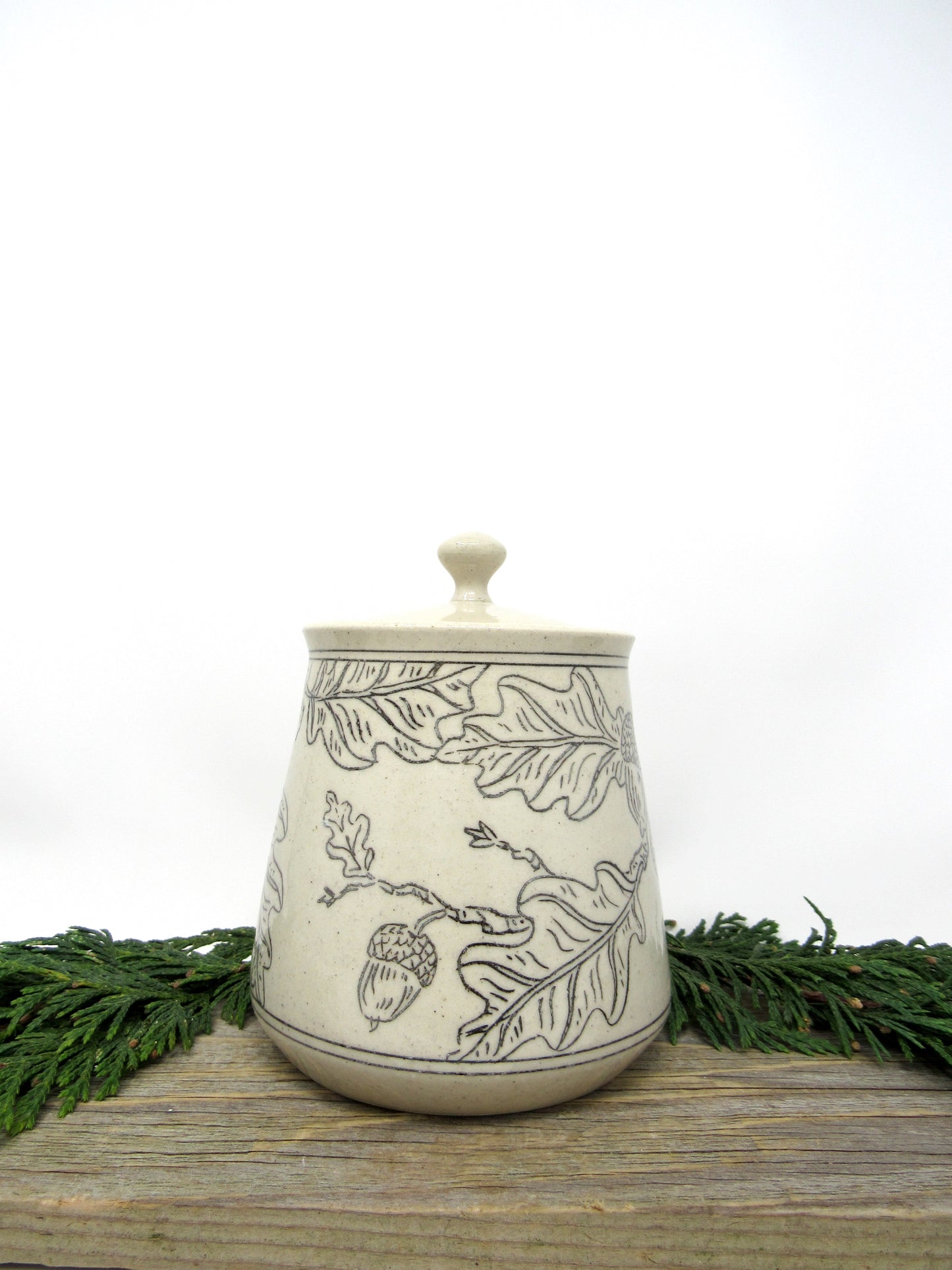 Oak and Acorn Sugar Jar in Black and Gray