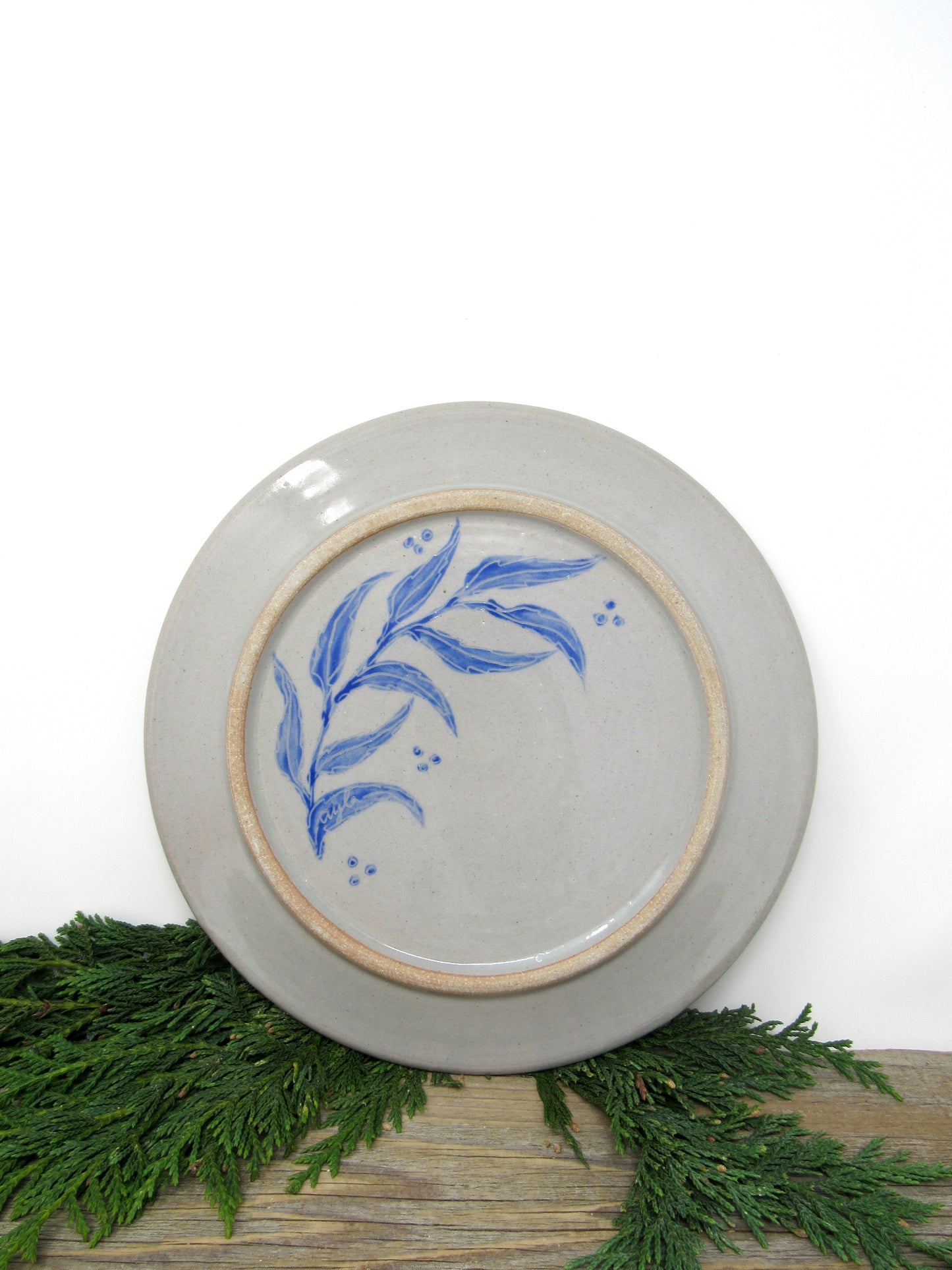 Willow Brushwork Dinner Plate #1 in Blue and Gray