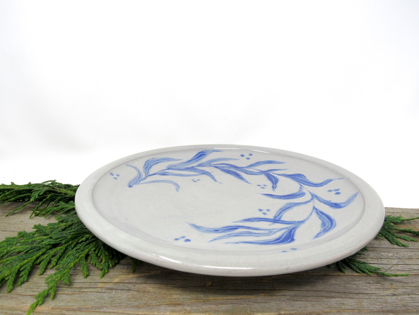 Willow Brushwork Dinner Plate #2 in Blue and Gray