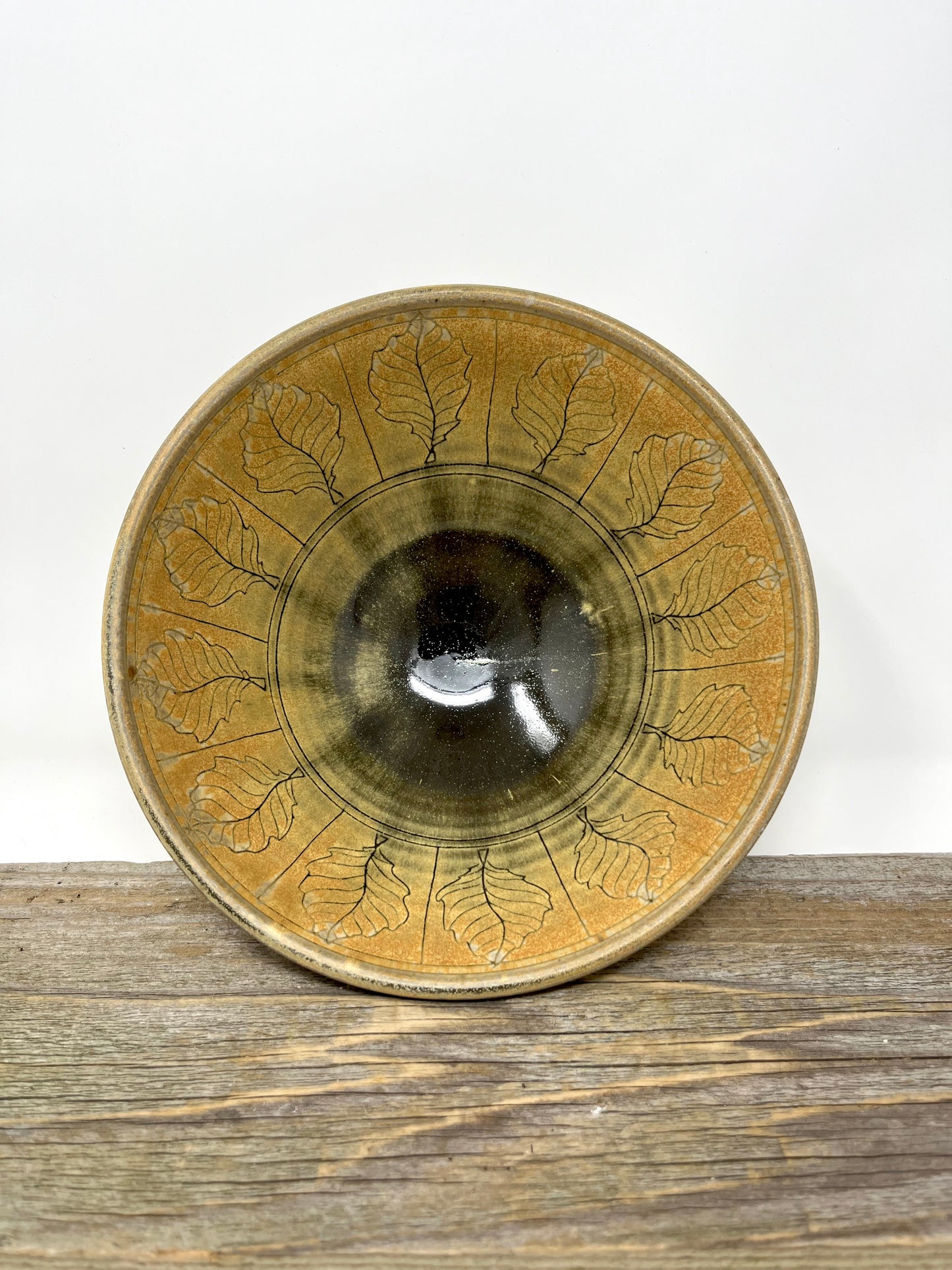 Leaf Pattern Ramen Bowls in Goldenrod *sold individually*