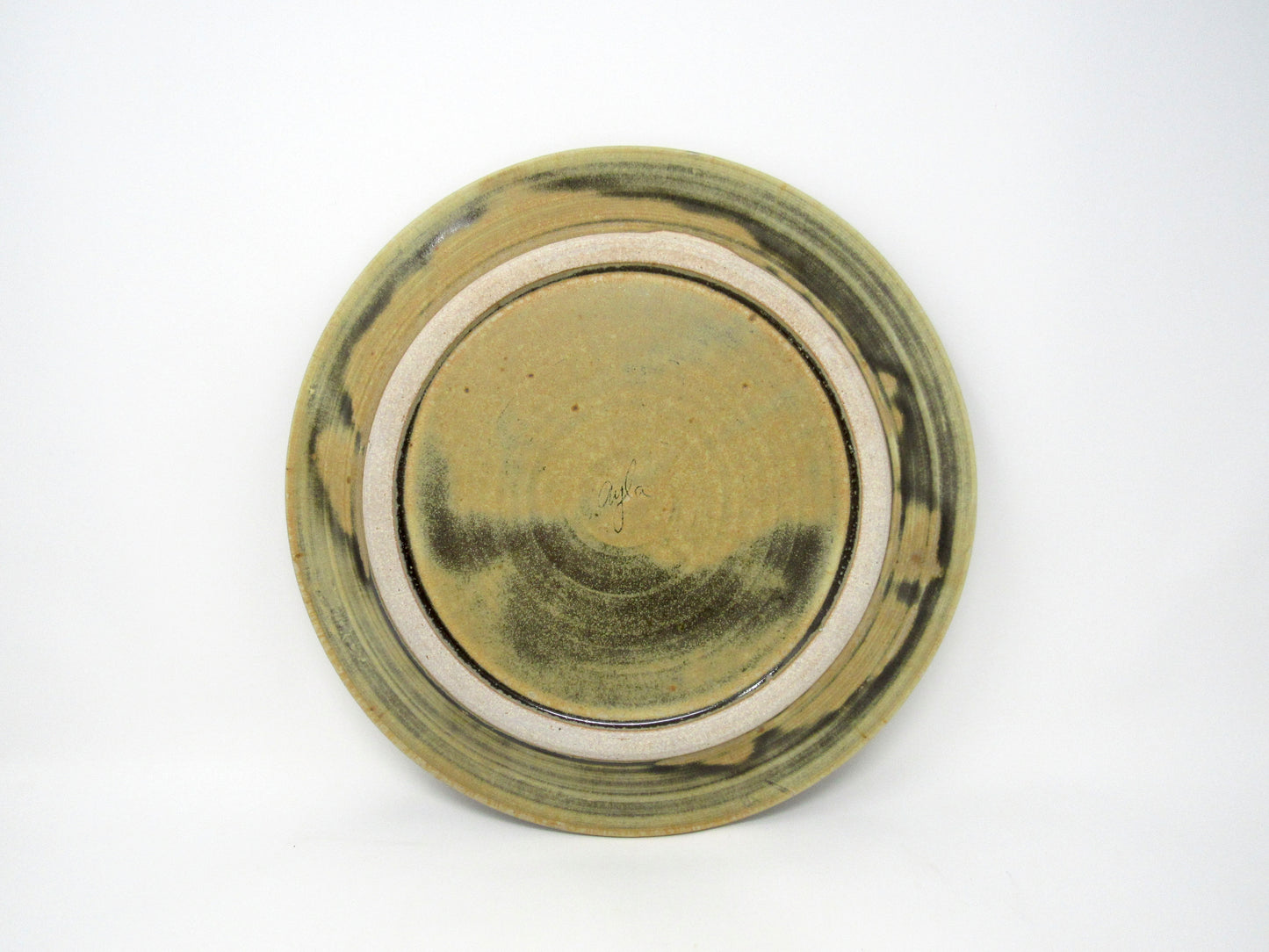 Fluted Dinner Plate in Goldenrod