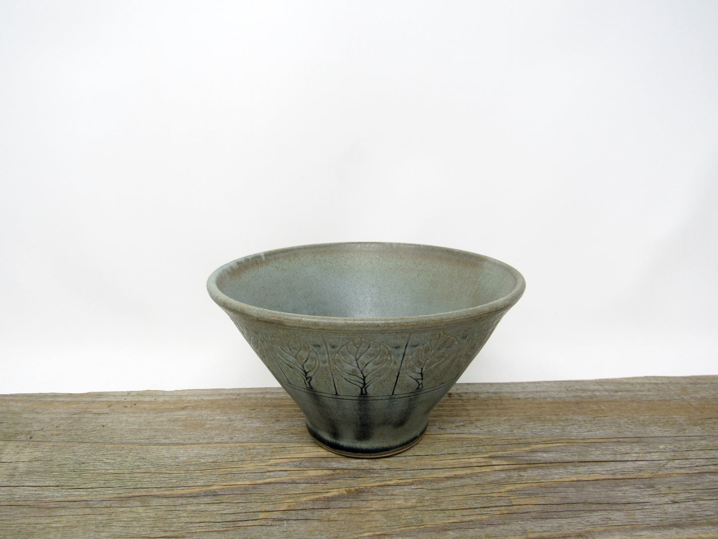 Leaf Pattern Rice Bowl in Blue Ridge