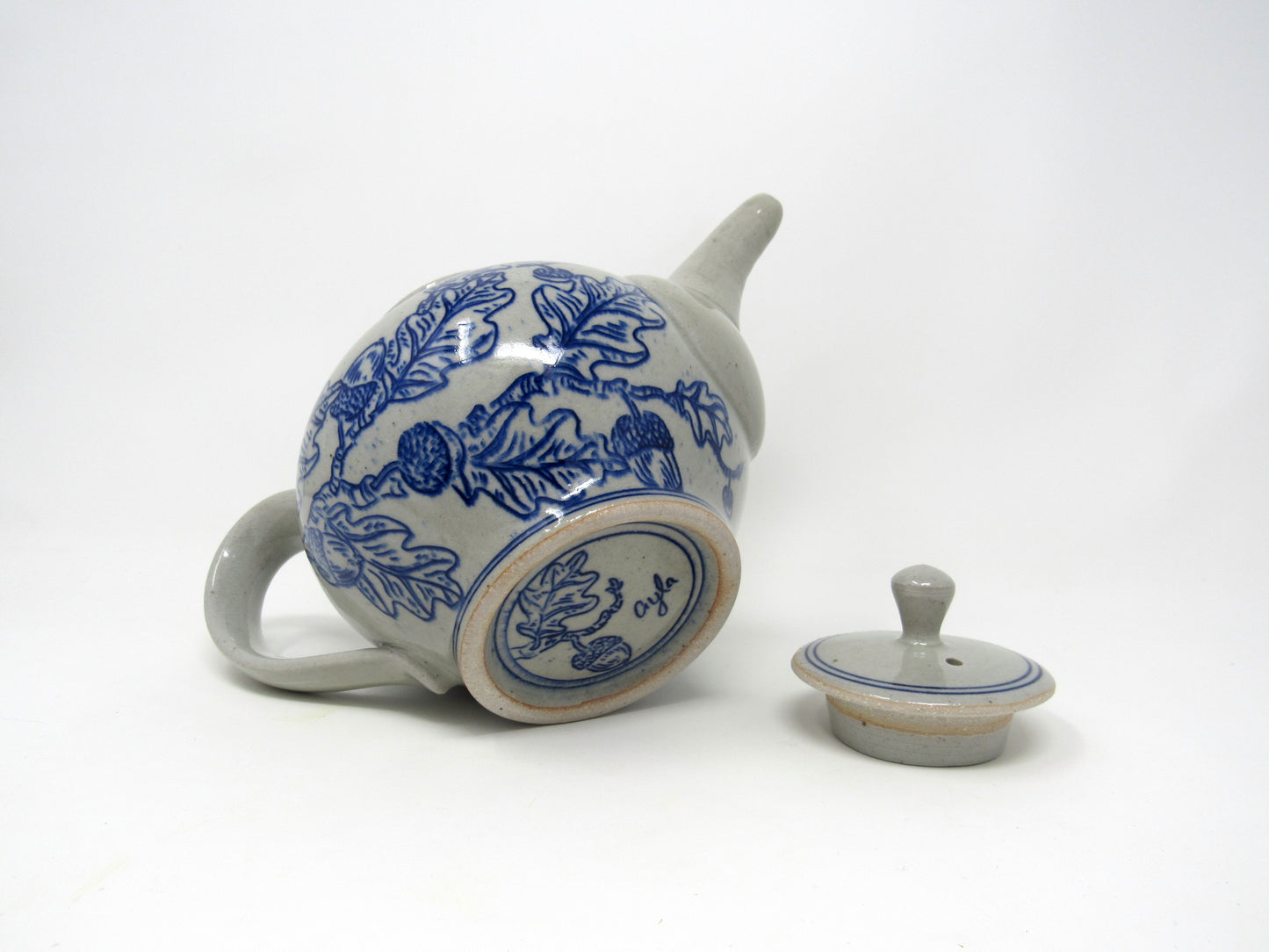 Oak and Acorn Teapot