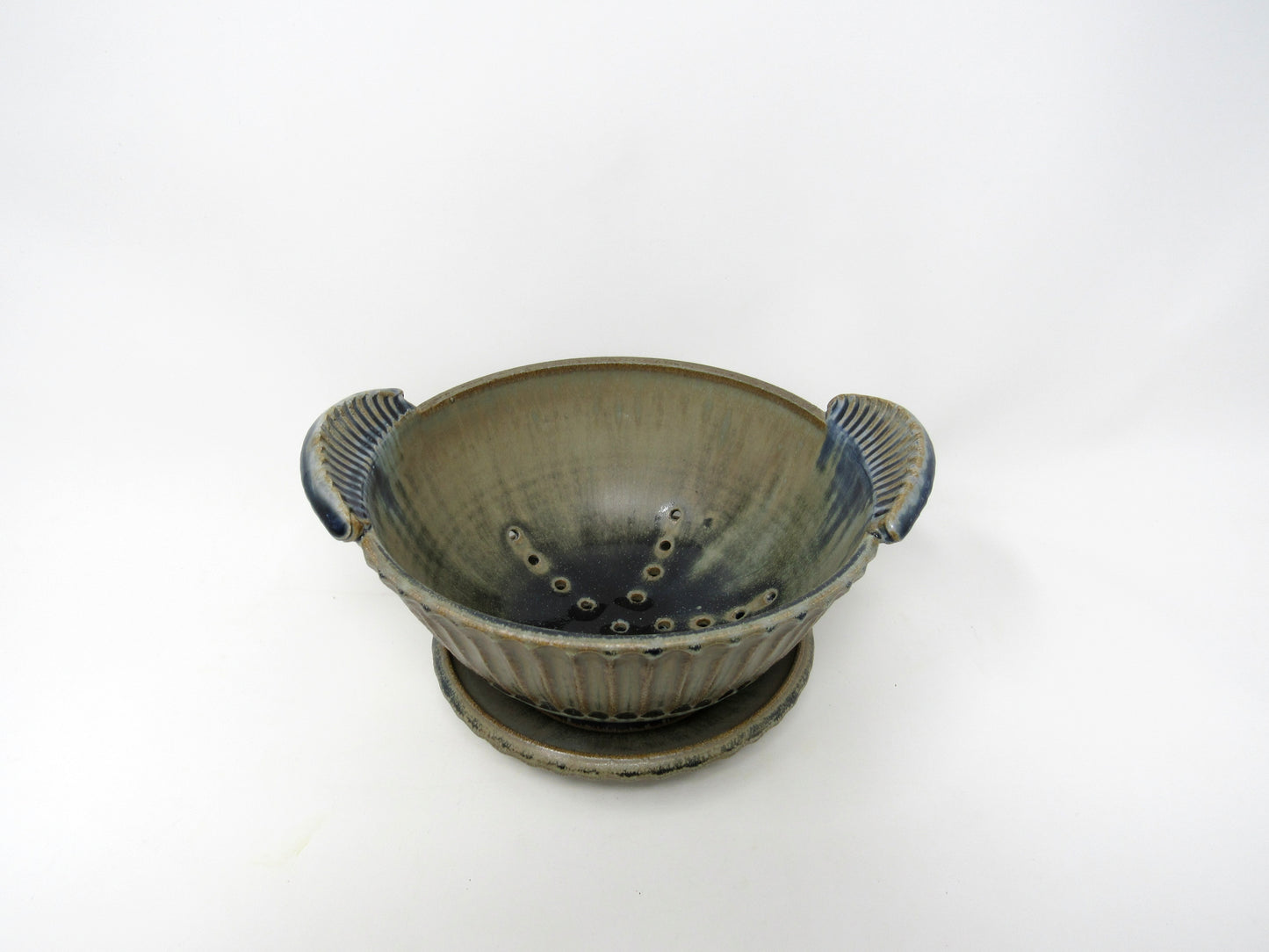 Fluted Berry Bowl in Blue Ridge