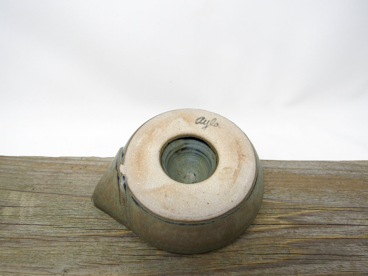 Citrus Juicer in Blue Ridge