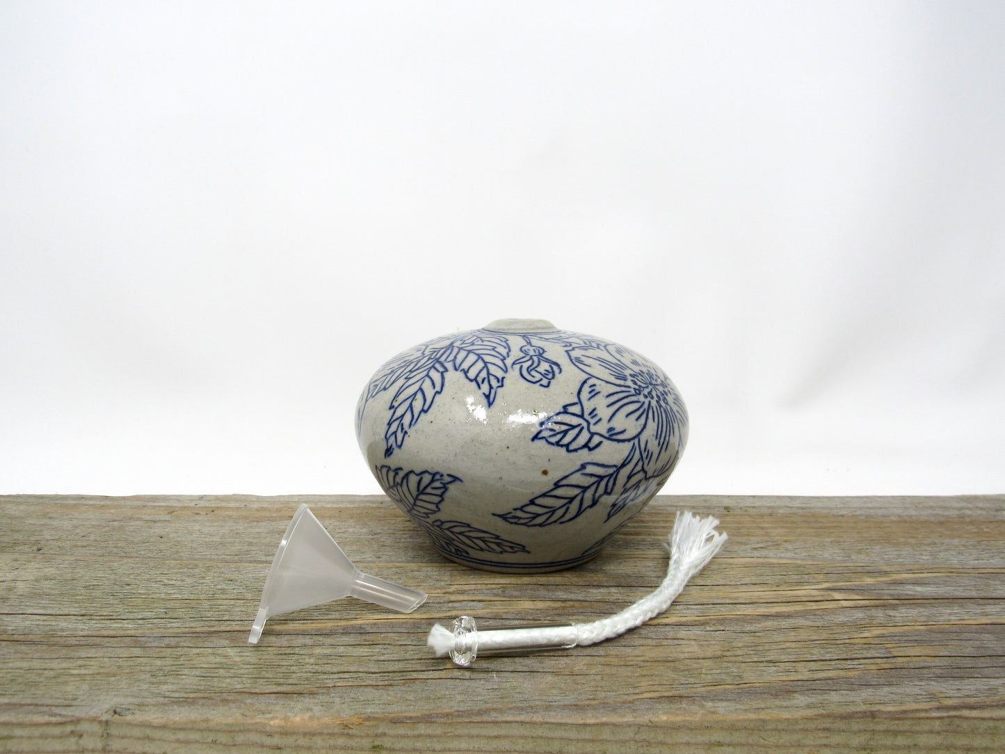 Oil Candle with Wild Rose Design