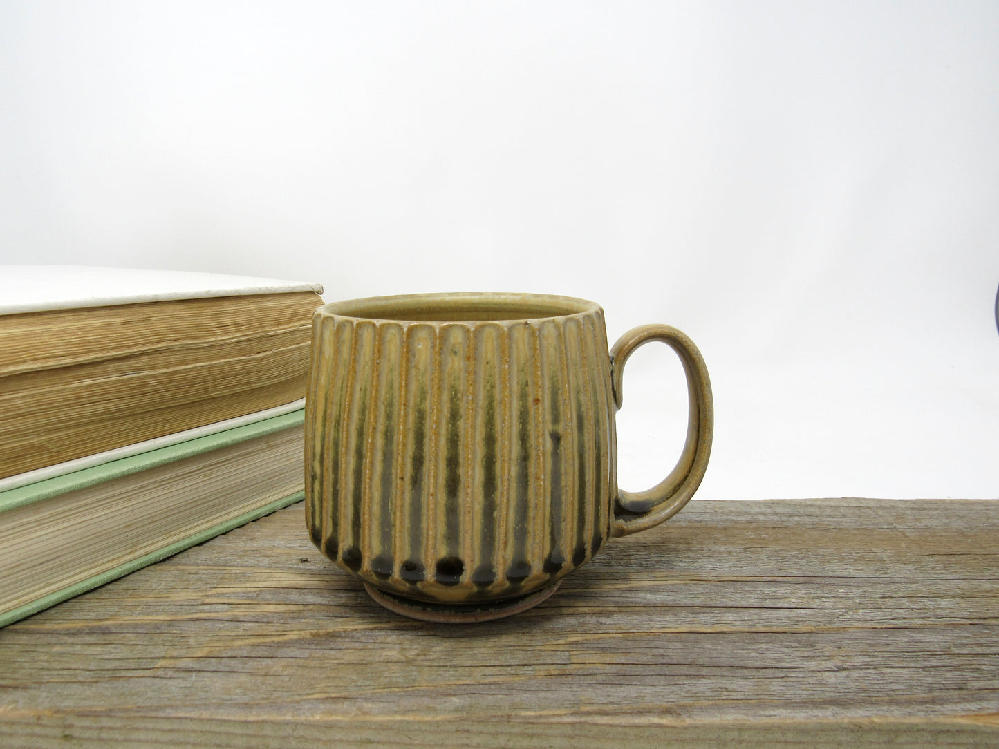 Fluted Mug in Goldenrod