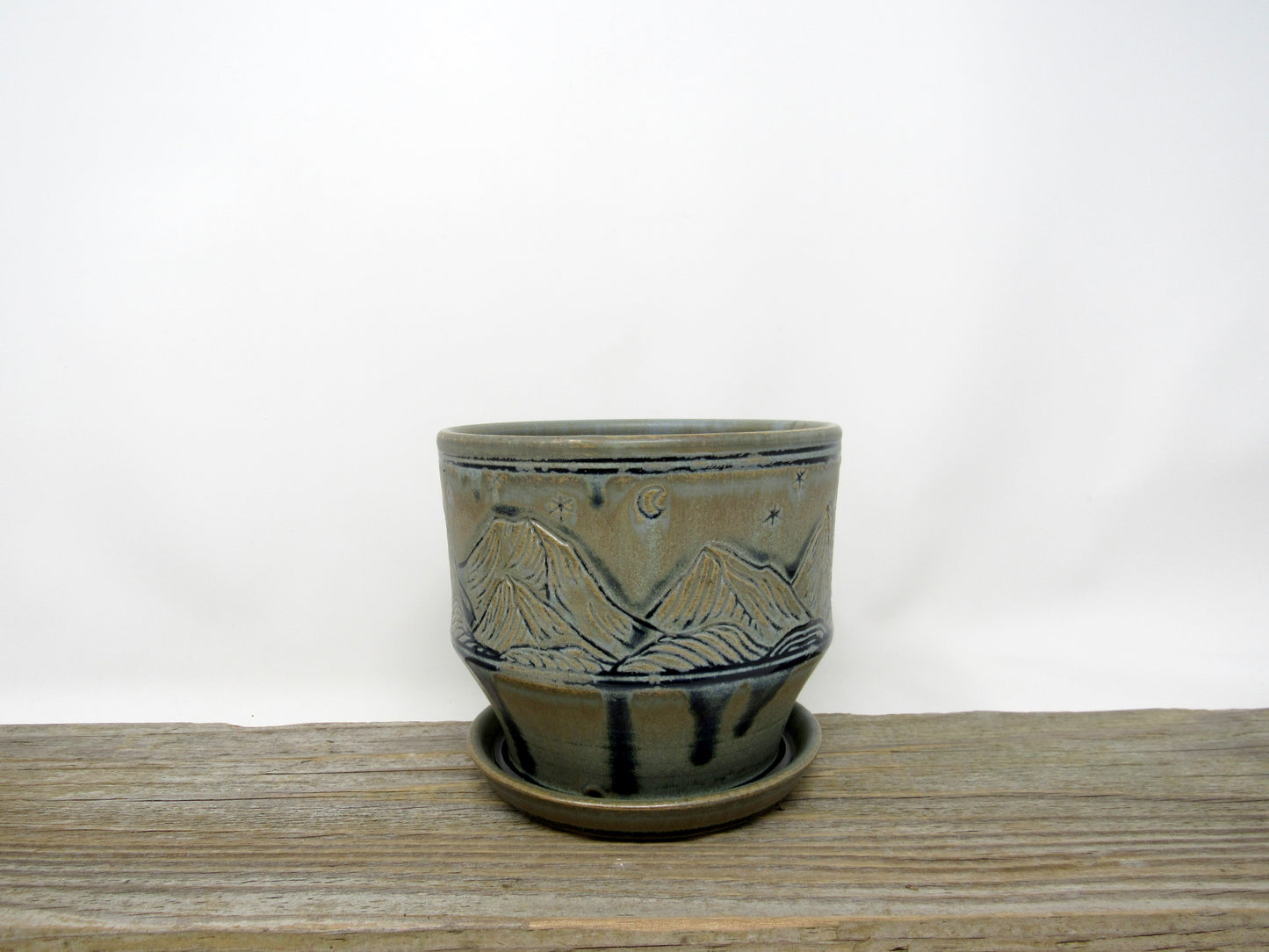 Mountain Landscape Planter in Blue Ridge