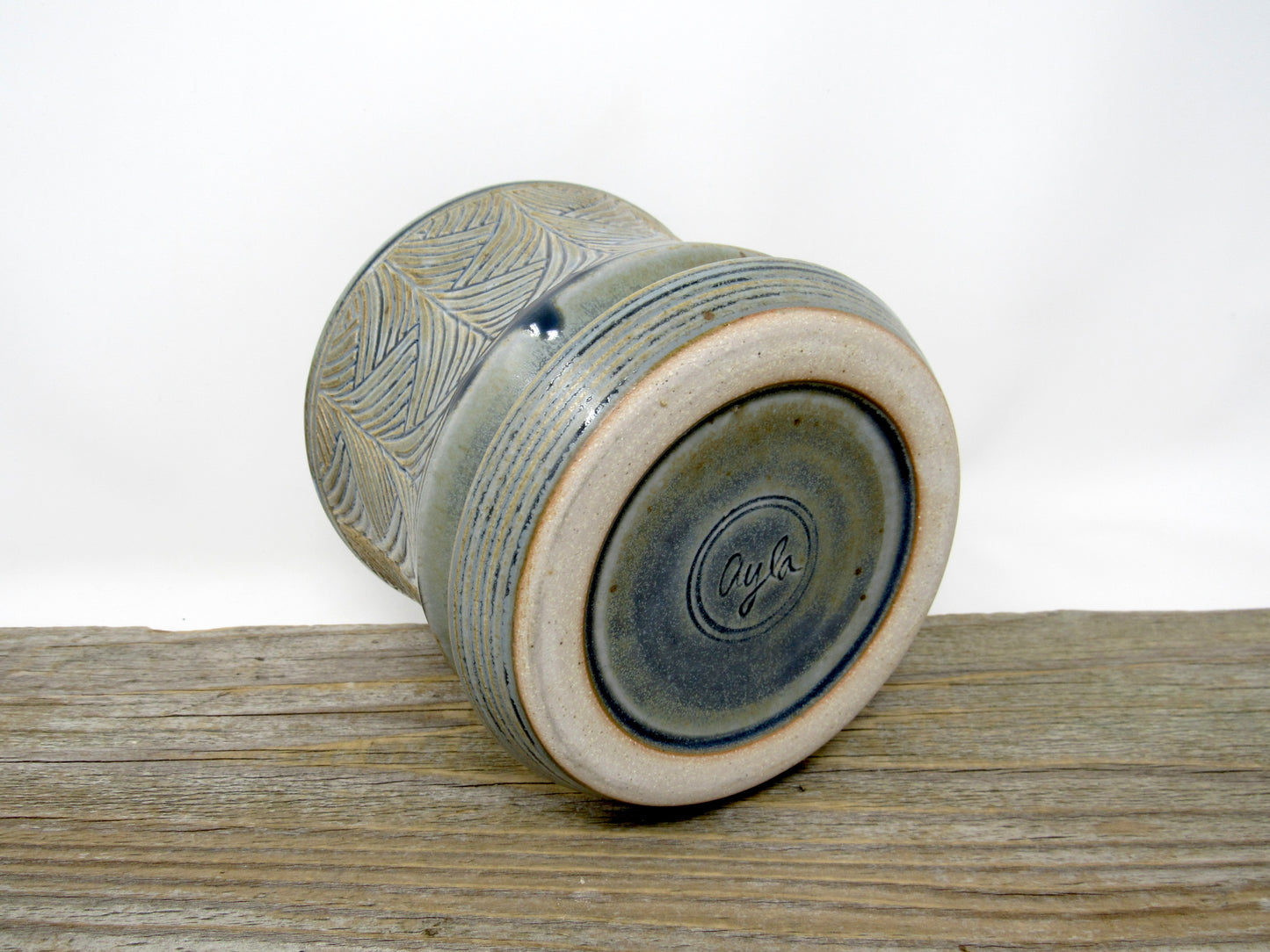 Herringbone Pattern Planter in Blue Gray