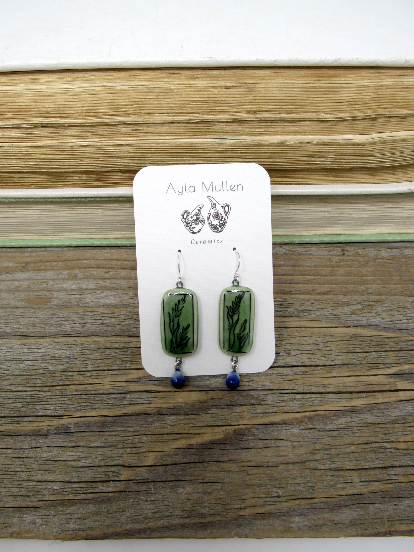 Rectangular Wild Grass Earrings in Black and Green