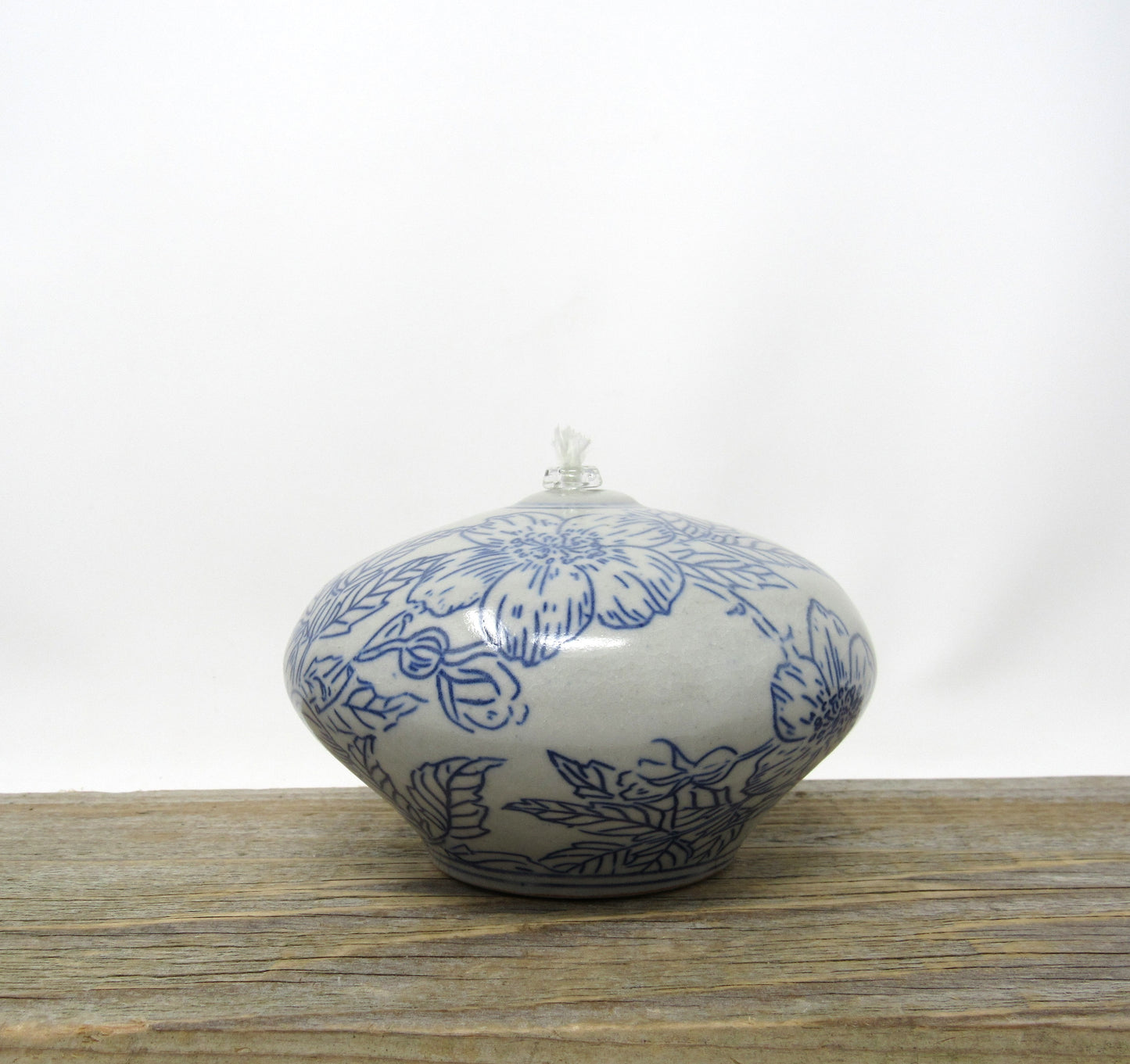 Oil Candle with Wild Rose Design
